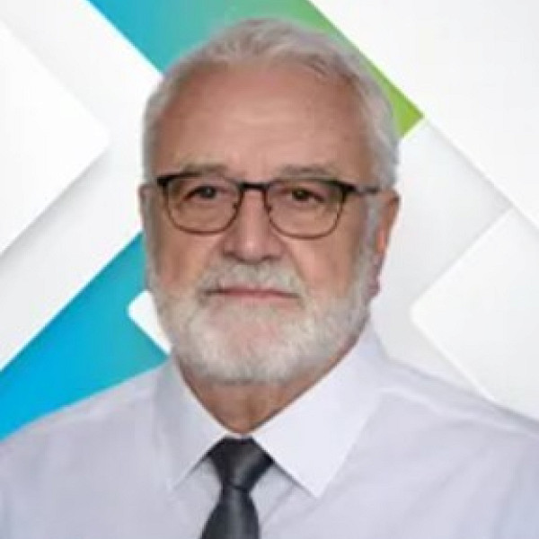 Dr. Mauks Gy&ouml;rgy - Nőgy&oacute;gy&aacute;sz
