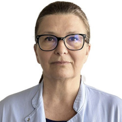 Cs&ouml;rnyein&eacute; Nagy Ildik&oacute; - Masszőr