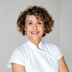 Dr. Szl&aacute;dek Helga - Diabetol&oacute;gus, Endokrinol&oacute;gus