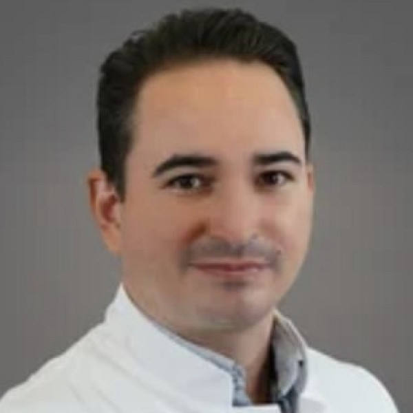 Dr. Seffer Andr&aacute;s Gergely - Plasztikai seb&eacute;sz, K&eacute;zseb&eacute;sz 