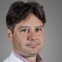 Dr. Magos Kriszti&aacute;n - Ortop&eacute;dus