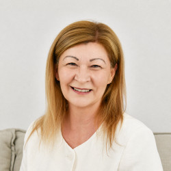 Dr. Moln&aacute;r Edina - Pszichol&oacute;gus