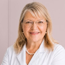 Dr. P&aacute;der Katalin - Kardiol&oacute;gus