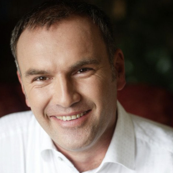 Dr. F&uuml;l&ouml;p Istv&aacute;n - Nőgy&oacute;gy&aacute;sz