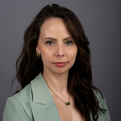 Szab&oacute; Alexandra - Pszichol&oacute;gus