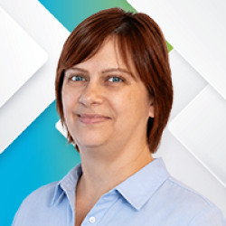 Mih&aacute;lyi T&iacute;mea - Fizioterapeuta