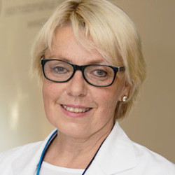 Dr. Weszelits Viola PhD - 