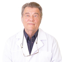 Dr. Kecskés Ádám - Kardiológus