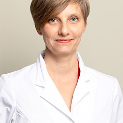 Dr. Halász Judit - Neurológus
