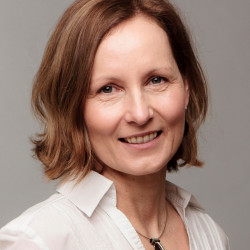 Dr. Molnár Katalin - Bőrgyógyász, Allergológus, Gyermekbőrgyógyász