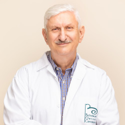 Dr. Lőwy Tibor - Urológus