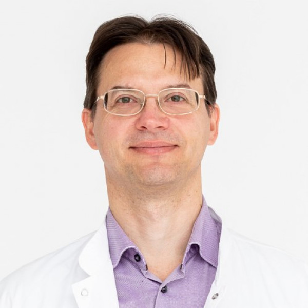 Dr. Kőv&aacute;g&oacute; Levente P&aacute;l - Bőrgy&oacute;gy&aacute;sz