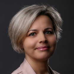 Dr. Mihola Dóra - Reumatológus