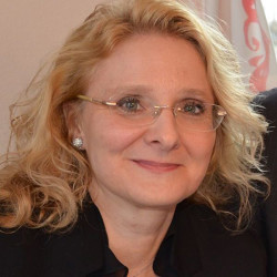 Dr. Rencz Rita - Endokrinológus