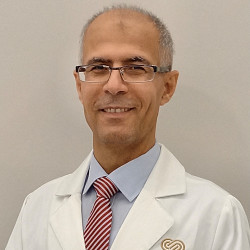 Dr. Haji Ahmadian - Fül-orr-gégész, Gyermek fül-orr-gégész