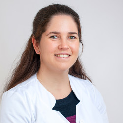 Dr. Purcsi Katalin - Nőgyógyász