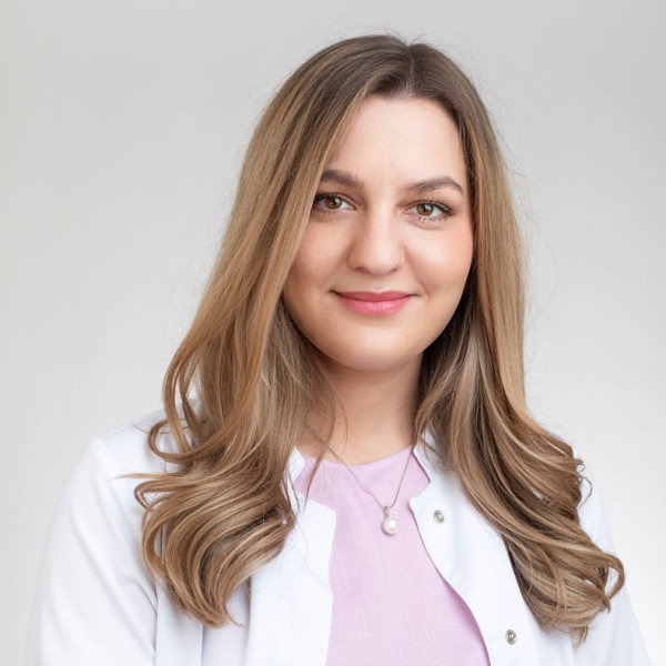 Dr. Molnár Violetta - Nőgyógyász
