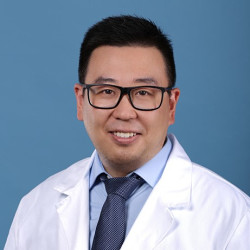 Dr. Yan Chen - Fül-orr-gégész