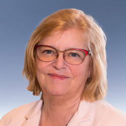 Dr. Hertelendy Anna - Szemész