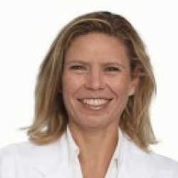 Dr. Chityil Dóra - Kardiológus