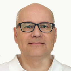 Dr. Baranyai László - Fül-orr-gégész, Gyermek fül-orr-gégész