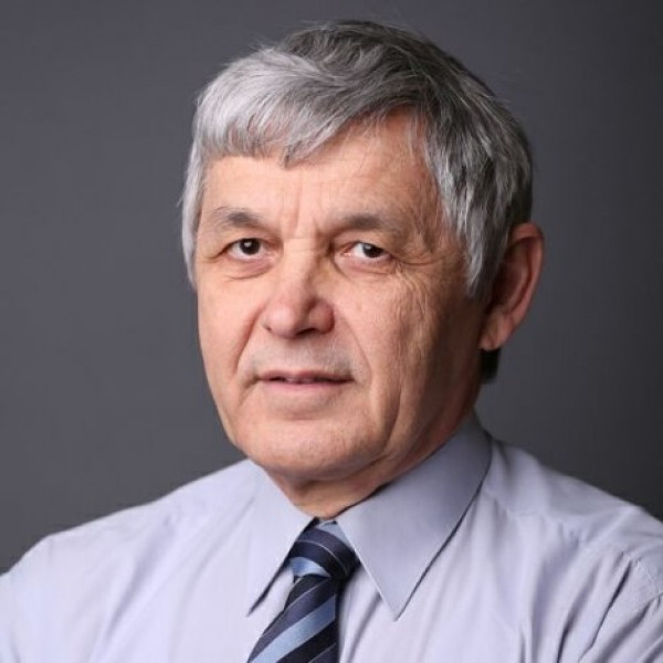 Dr. Csarkó Péter - Fül-orr-gégész