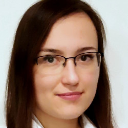 Dr. Pável-Szecskó Judit - Fül-orr-gégész