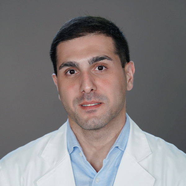 Dr. Karimi Rouzbeh - Fül-orr-gégész, Gyermek fül-orr-gégész